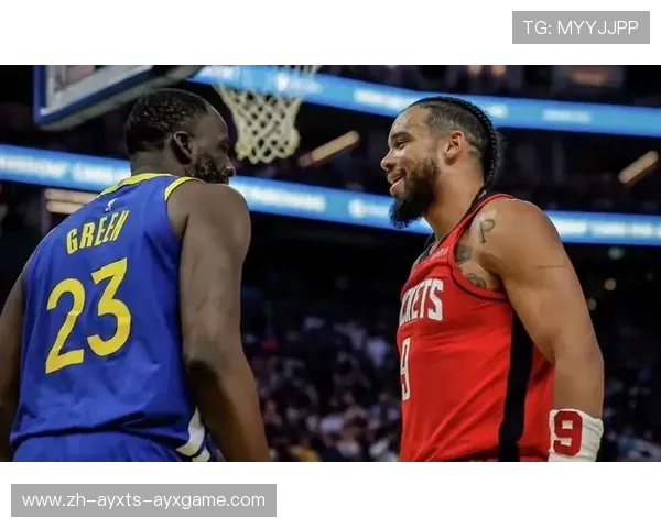 火箭队VS勇士队宿敌之战回顾与数据对比